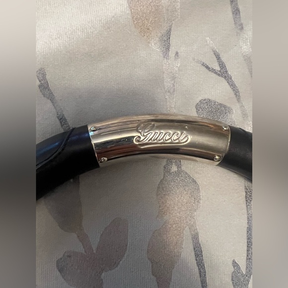 Authentic Gucci Indy full leather logo print Large Hobo Tote Handbag w/tassels - Picture 2 of 4